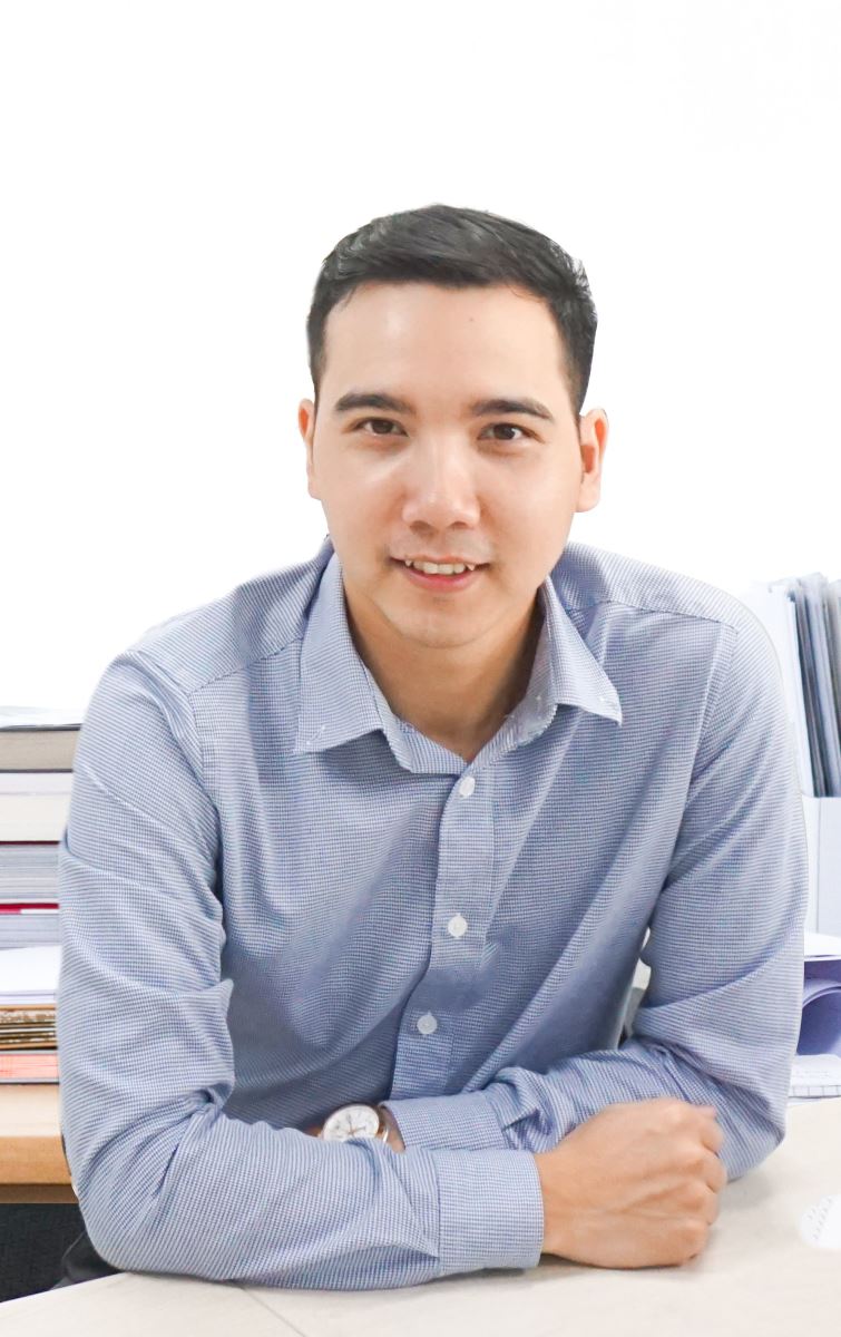 Mr. Vu Thang - Travel Consultant